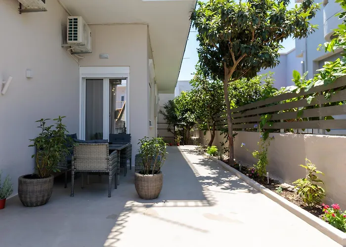 Micasa Rhodos * Rhodes City